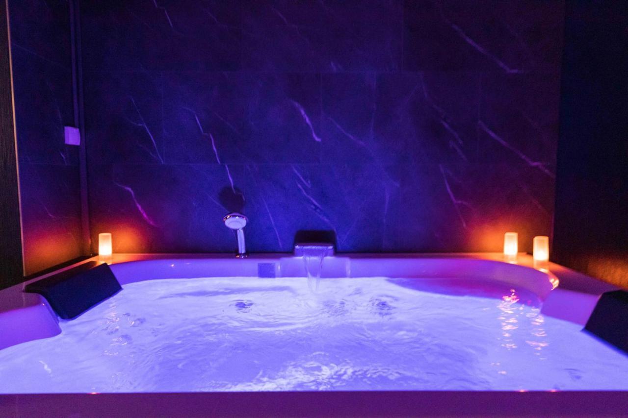 * Spa & Detente # Suite Privee # Tours # Netflix * Exterior foto