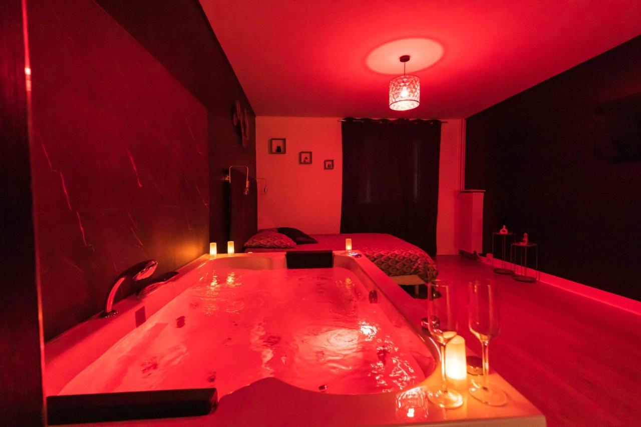 * Spa & Detente # Suite Privee # Tours # Netflix * Exterior foto